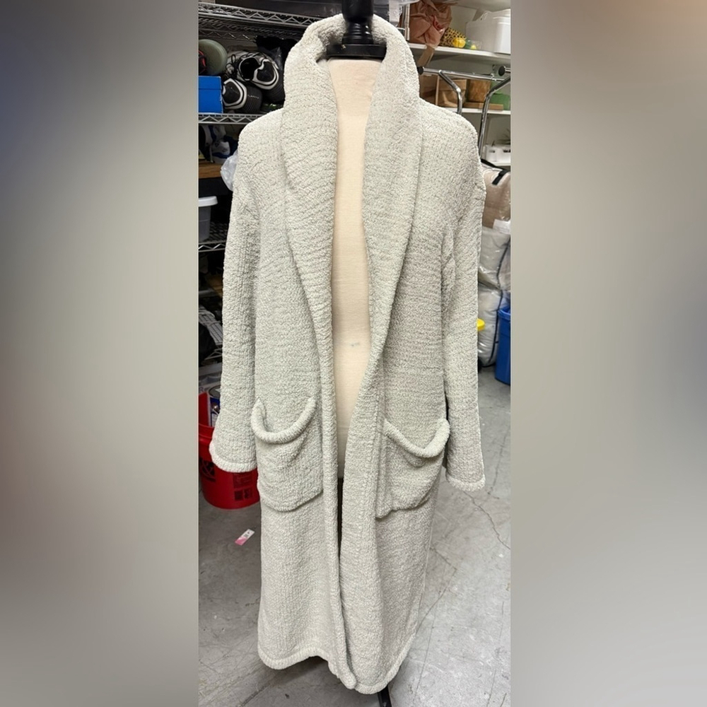 barefoot dreams Gray / sage cozychic adult cozy bath robe Size 2/Medium - Picture 1 of 6